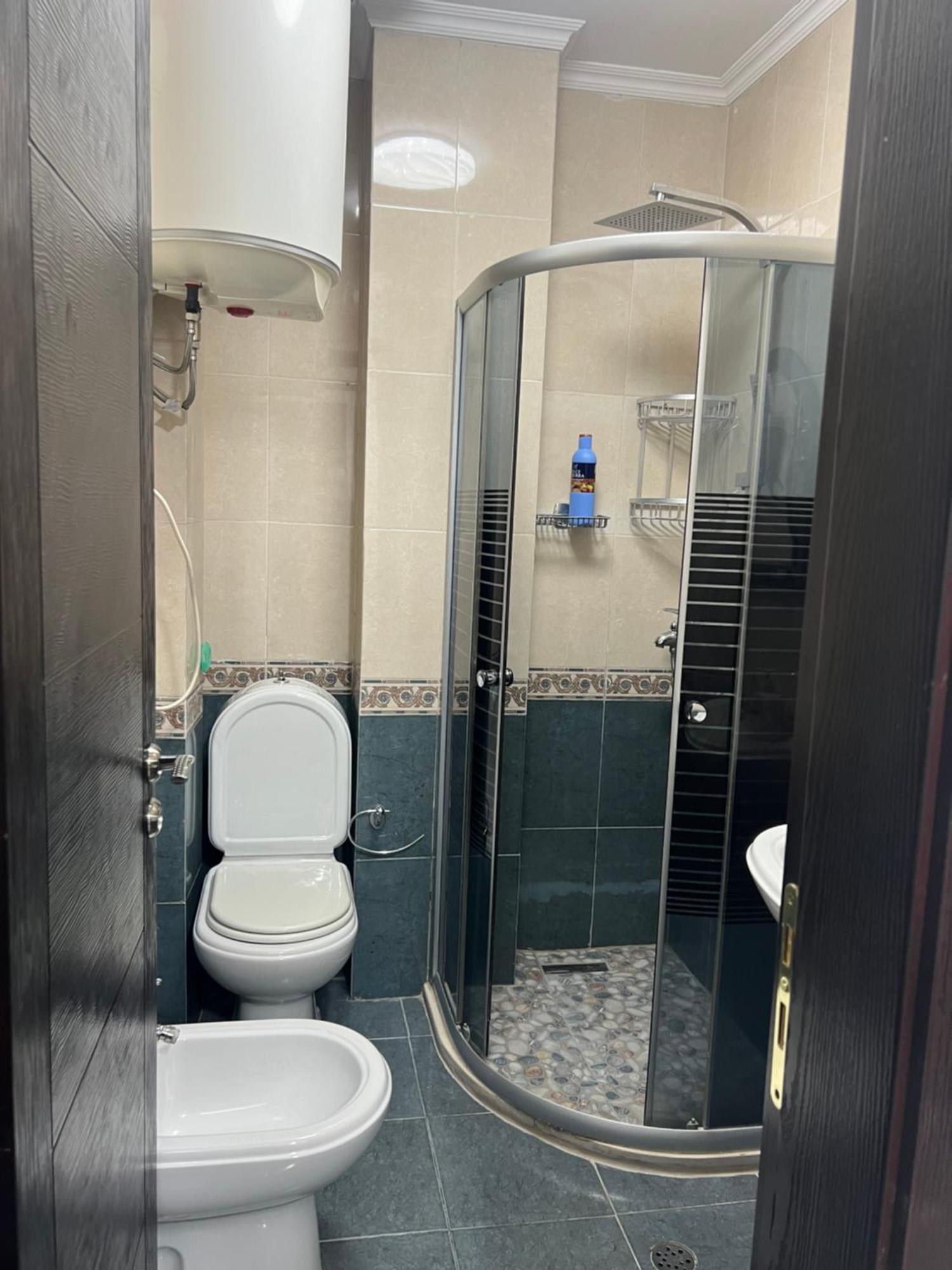 Ergi'S Studio Apartment Тирана Екстер'єр фото